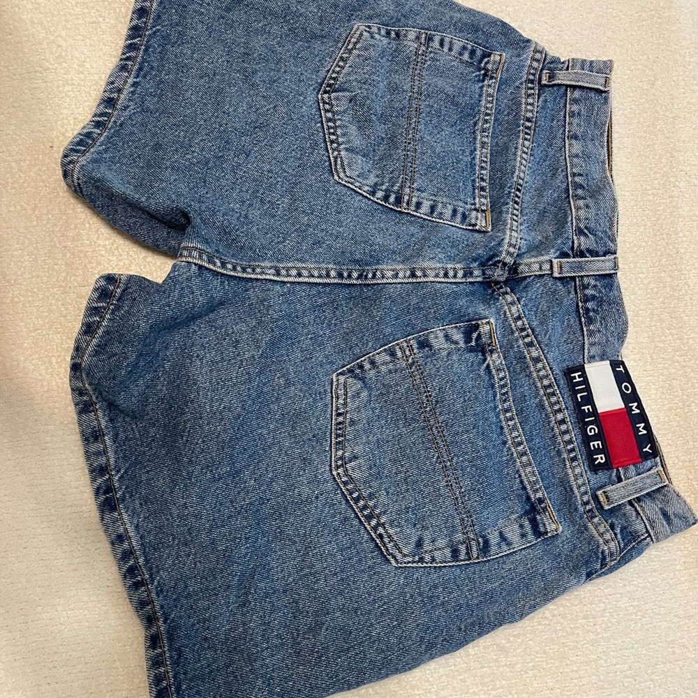 Tommy Hilfiger Jean shorts size 12! - Picture 2 of 3